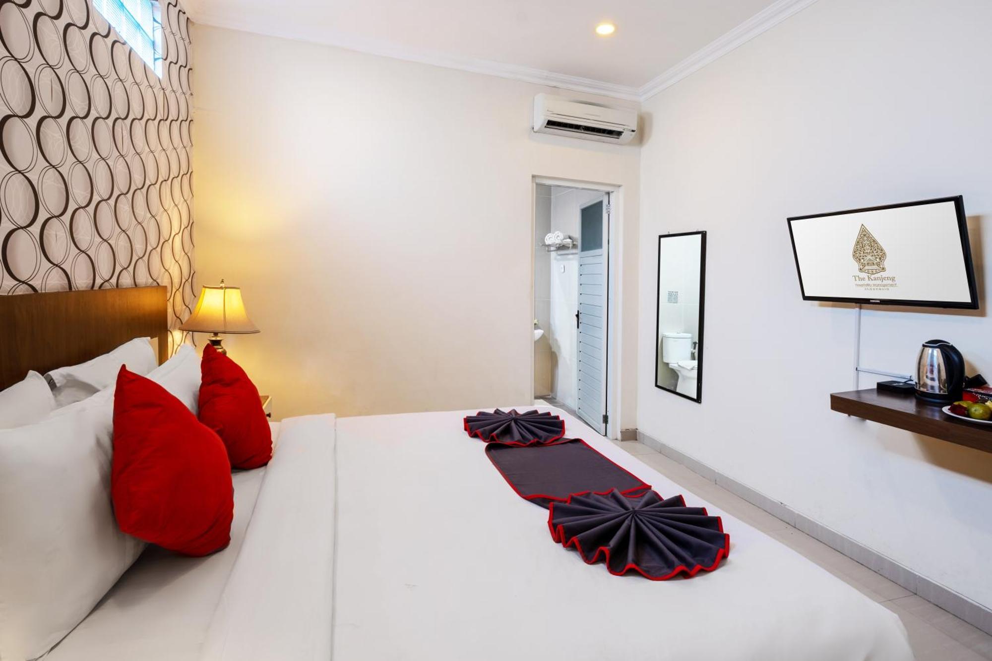 The Kanjeng Hotel Kuta - Bali Homestay