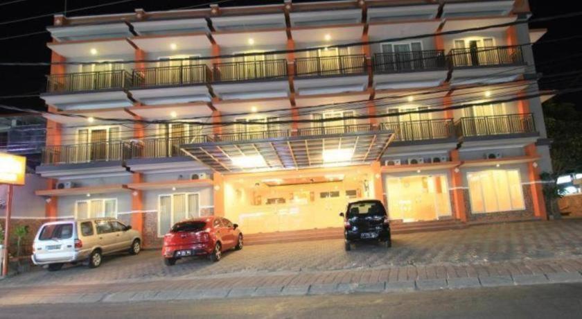 The Kanjeng Hotel Kuta - Bali Homestay *